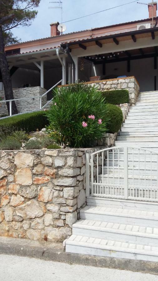 Apartment Behin Martinscica  Bagian luar foto
